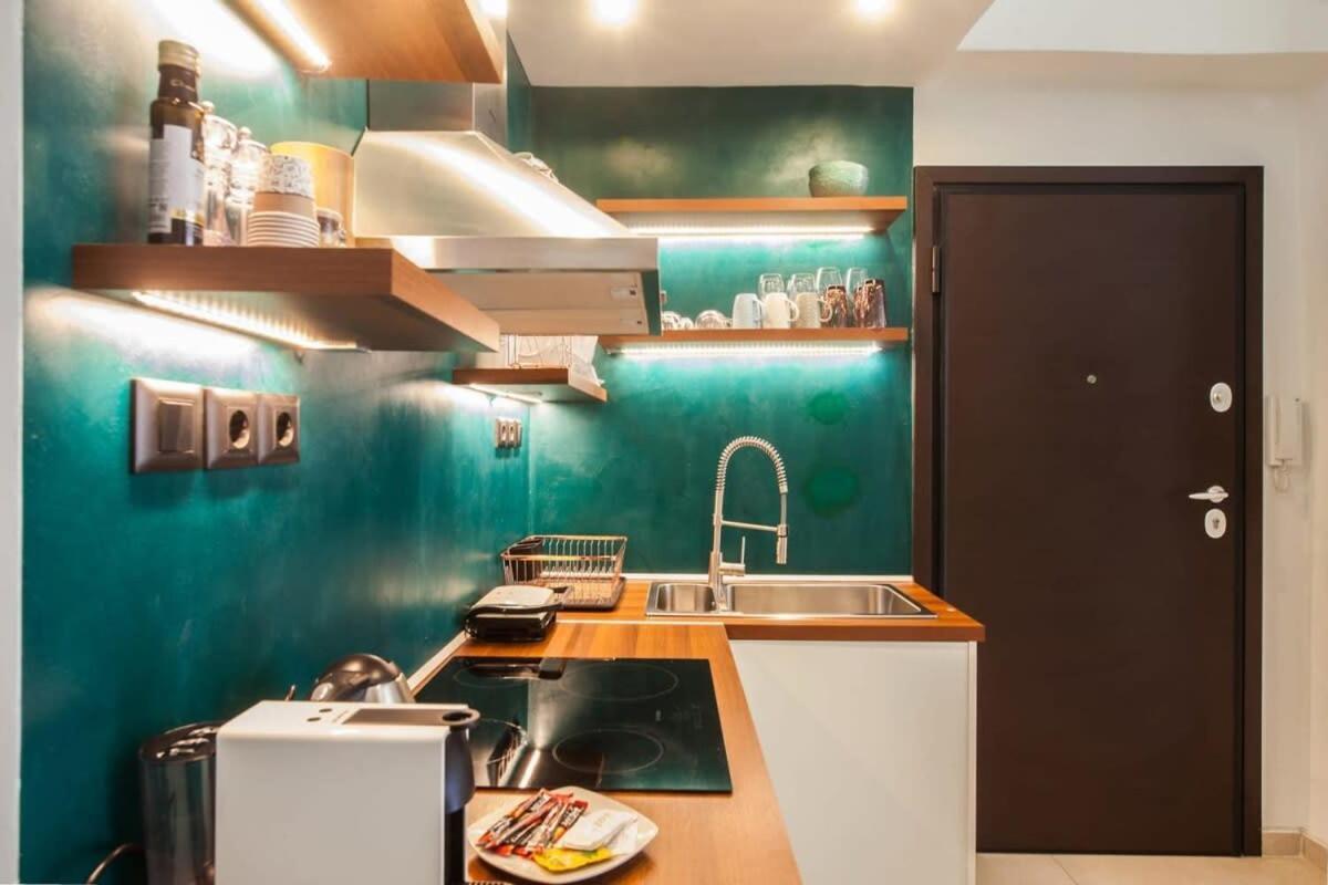 Beautiful Elegant Apartment Next To Monastiraki Athen Eksteriør bilde