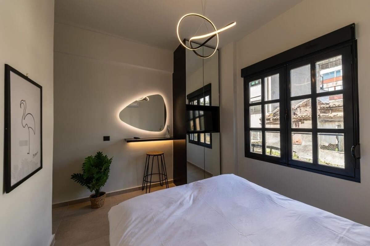 Beautiful Elegant Apartment Next To Monastiraki Athen Eksteriør bilde